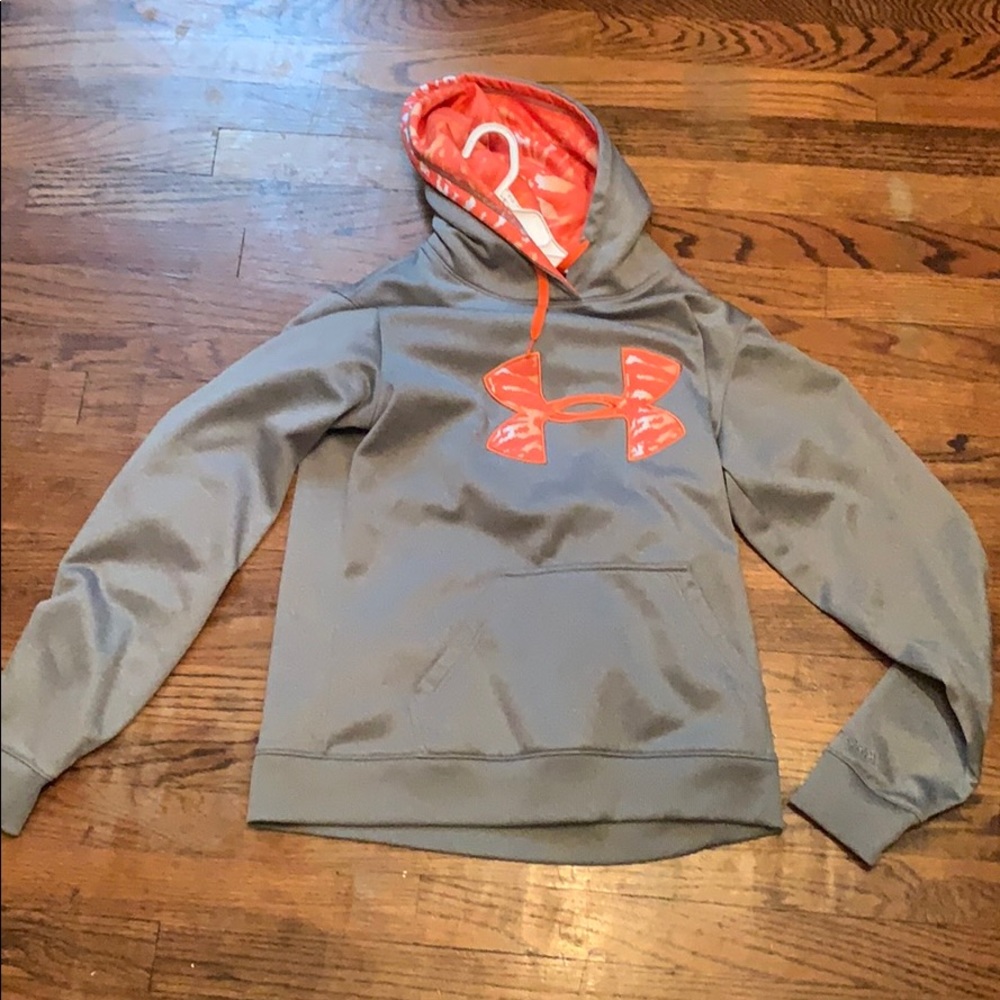Medium under armor hoodie